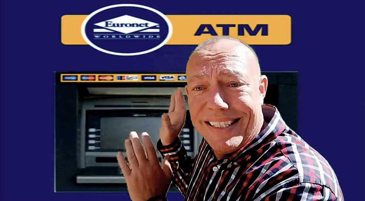 Reasons to avoid Benidorm's freestanding ATMs | Man at ATM